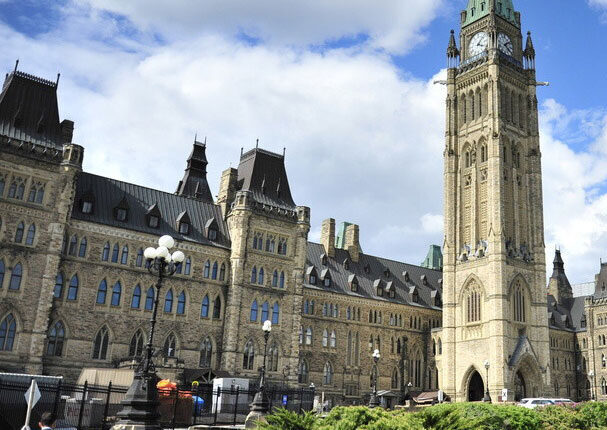 Canada Ends Policy Allowing Visitors Apply for Work Permits Inside The Country